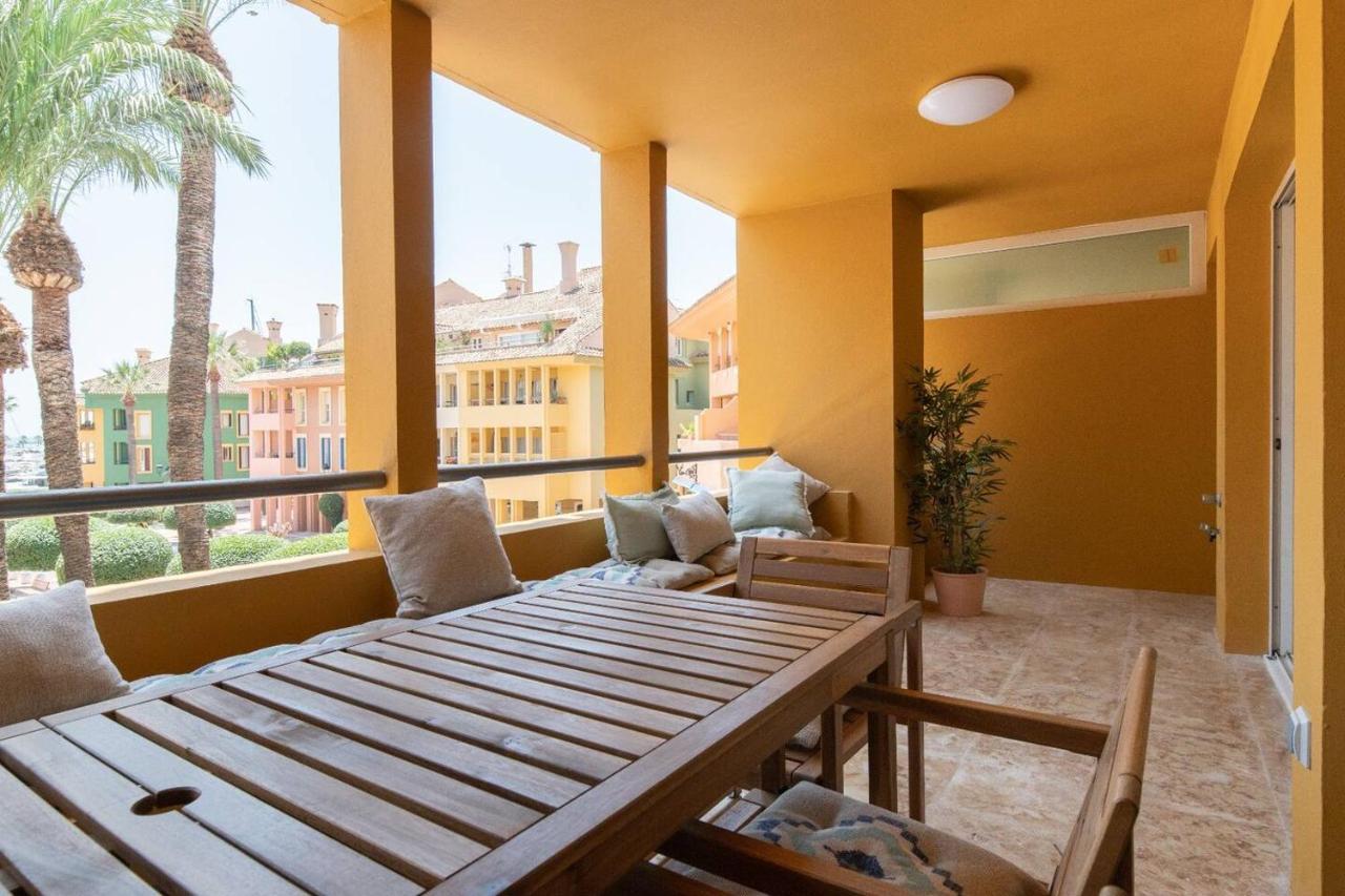 Ferienwohnung Puerto Sotogrande Con Vistas Al Mar Exterior foto